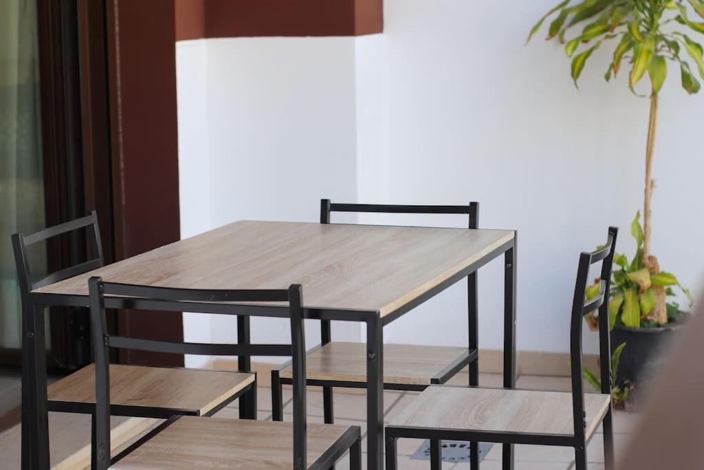 Oasis In Estepona With Parking 5Min From The Beach Esterno foto