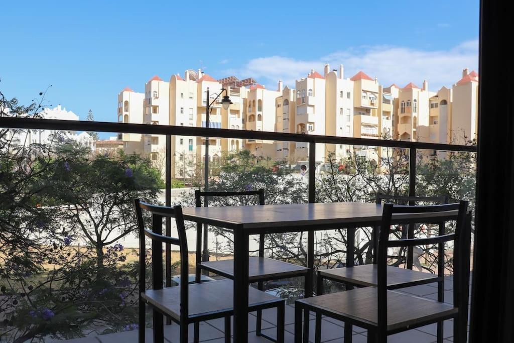 Oasis In Estepona With Parking 5Min From The Beach Esterno foto
